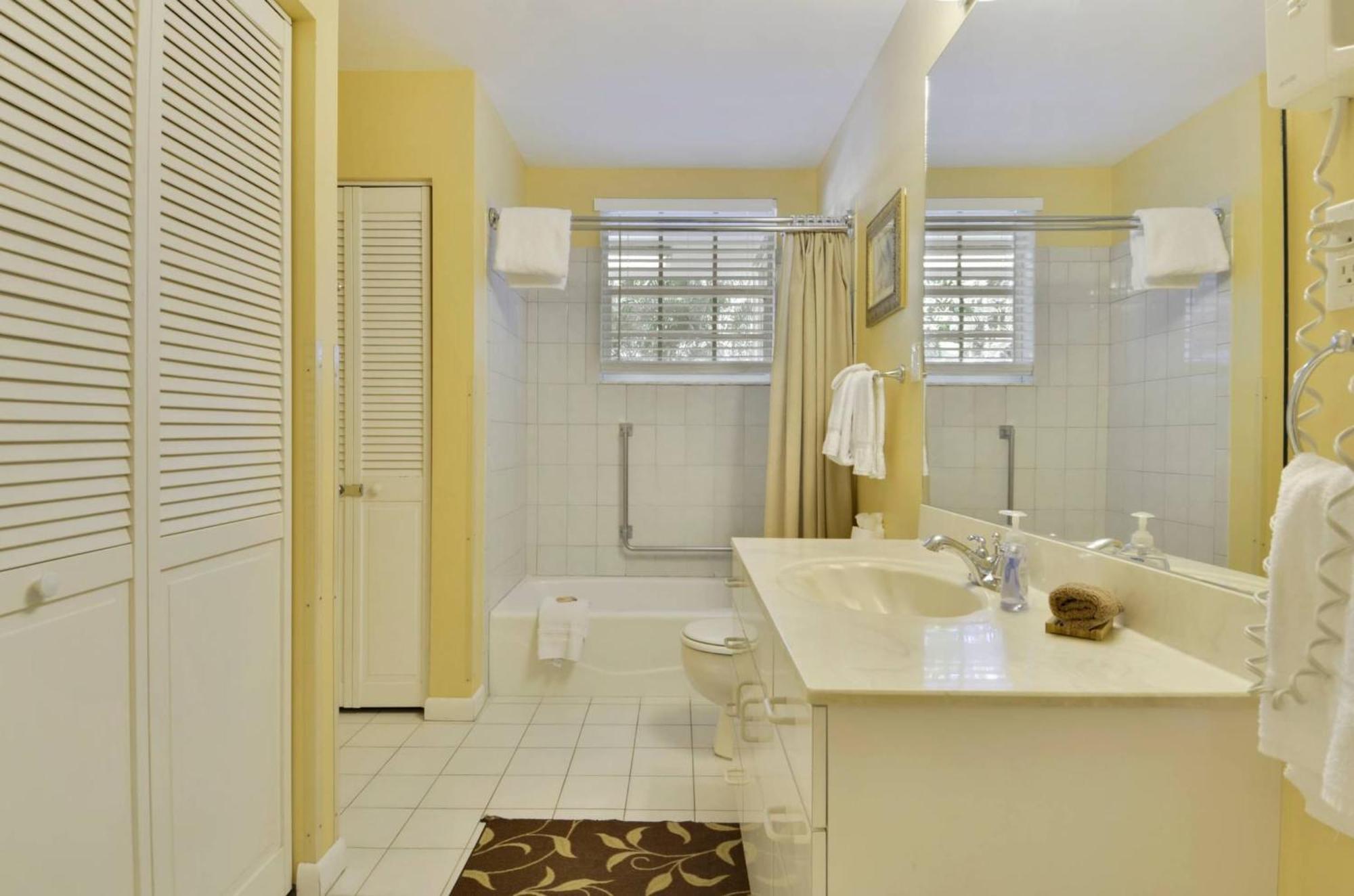 Casa Grande By Avantstay Dt Key West Near South Beach W Pool Exterior photo